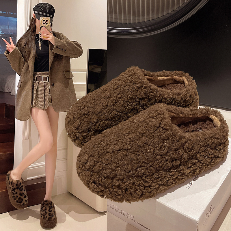 Pantoufles moelleuses en molle - Sewing House avis et prix